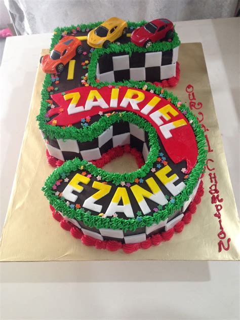 Ninie Cakes House Cars Cake Design Number 5 Cake