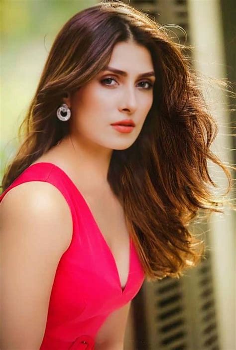Ayeza Khan Latest Photos Images Hd Wallpaper Pakistani Actress