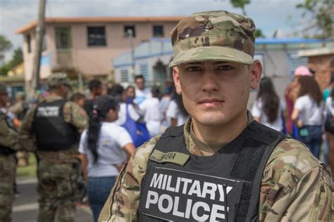 Face Of Defense Soldier Helps Others In Hurricane Maria S Aftermath U S Department Of