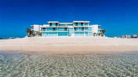 Real Estate Luxury Villa Ultimate Signature Palm Jumeirah Dubai For Sale