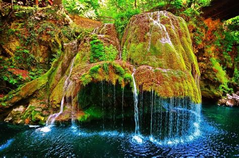 Cele Mai Frumoase Cascade Din România Locuri De Vis Pe Care Trebuie Să