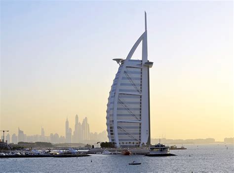 از گرین ویزا تا انقلاب صنعتی رونمایی از 13 طرح مهم امارات متحده عربی