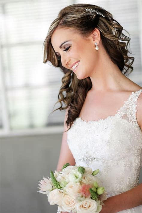 8 Gorgeous Wedding Hairstyles For Long Hair World Of Bridal