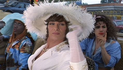 11 Of The Most Iconic Drag Looks In Film Because Its Amazing To Be Queen — Photos