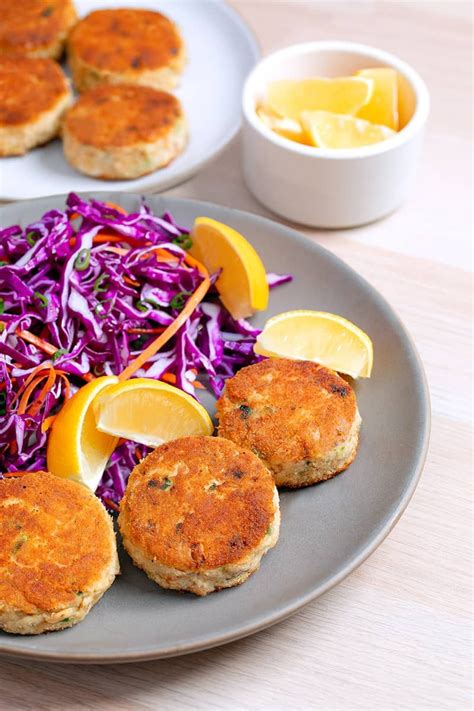 If you've ever visited the east i replaced the bread crumbs with almond flour and pork rinds and viola, keto crab cakes! Paleo Crab Cakes (Whole30, Keto) | Recipe in 2020 (With ...