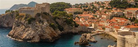 Croatia's best sights and local secrets from travel experts you can trust. Kroatiaan junalla tai bussilla - matkusta maata pitkin Zagrebiin