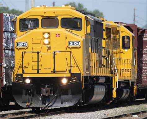 News Photos Kaw River Railroad Sd60ms Show Off Fresh Paint Trains
