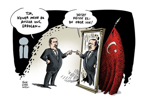 Deren neue karikatur zeigt, wie der türkische staatspräsident recep tayyip erdogan in weißer unterwäsche auf dem sofa sitzt und einer geschminkten und verschleierten frau den hintern entblößt. KARIKATUREN JANUAR 2014 « schwarwel.de