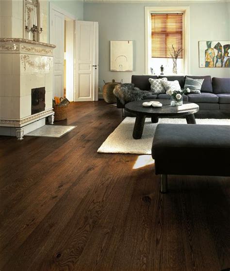 Dark brown wood floor living room. 40 Dark Hardwood Floors That Bring Life To All Kinds Of Rooms