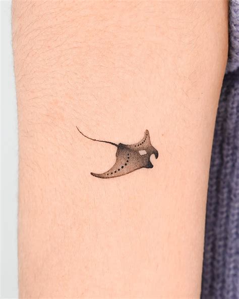 101 Best Small Stingray Tattoo Ideas That Will Blow Your Mind Outsons