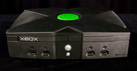 Original Xbox The Machine That Made Microsoft Cool Cnet
