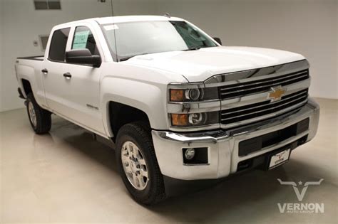 Start here to discover how much people are paying, what's for sale, trims, specs, and a lot more! 2015 Chevy Silverado 2500HD Duramax Diesel | Car Review ...
