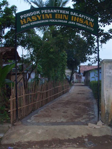Pondok Pesantren Hasyim Bin Ihsan | Pekalongan