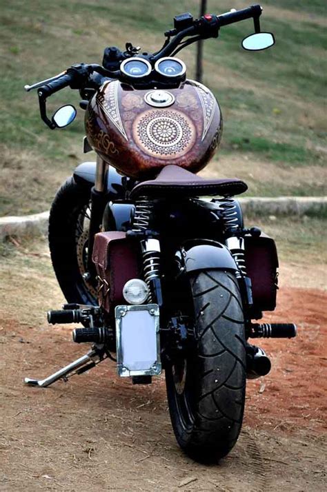 Manufacturers of the bullet, classic, interceptor, contental gt, himalayan and thunderbird series. Modified Royal Enfield Thunderbird 350 called 'Karma' by ...