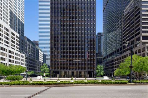 Seagram Building 375 Park Avenue New York Ny Office Space For Rent
