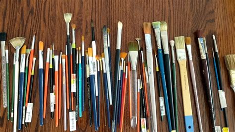 Beginners Guide To Oil Painting Brushes Youtube