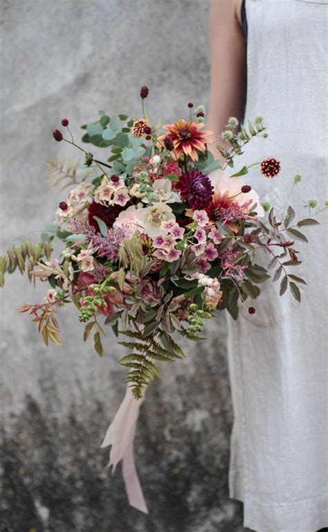 Choosing Flowers For Wedding Bouquetwedding Flower Arrange