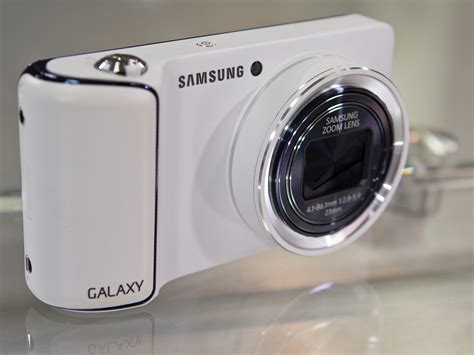 Review Samsungs New Android Powered Galaxy Camera Business Insider