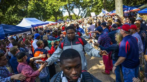 Tailgating Goes Above And Beyond At The University Of Mississippi The