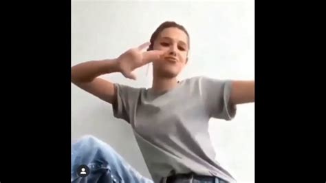 Millie Bobby Brown Dancing Compilação 😂🌸 Youtube