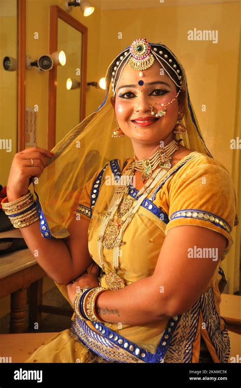 Indian Folk Dances Hi Res Stock Photography And Images Alamy