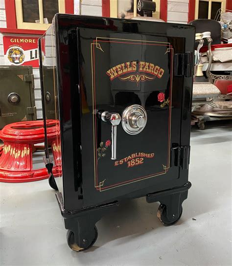 Wells Fargo Safe 6500 Original And Restored Also Comes With The Lock