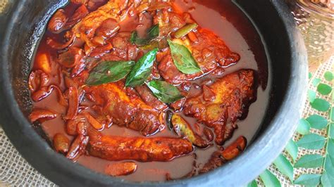Kerala Fish Curry Kottayam Style Meen Curry Youtube
