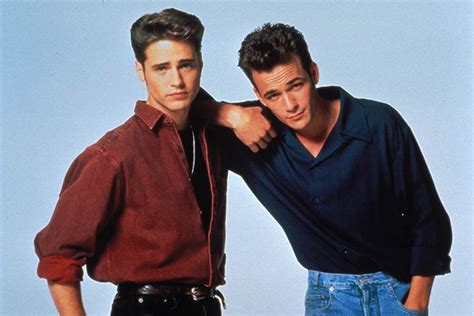 What We Can Still Learn From 90s Tv Series 90210 Abc Everyday