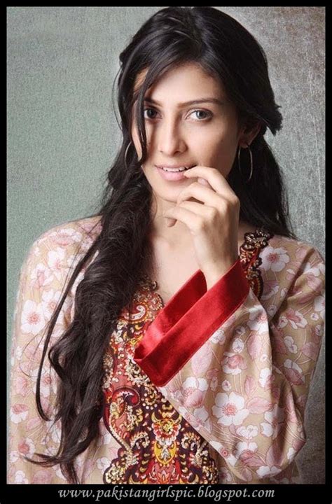 India Girls Hot Photos Aiza Khan Pakistani Actress Pics