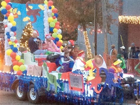 Christmas Wonderland In The Pines Parade Ruston Daily Leader