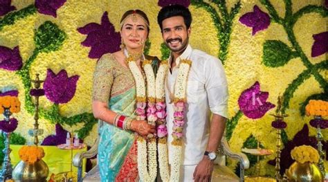 Vishnu Vishal Jwala Gutta Tie The Knot Newlyweds Share Photos From Wedding Engagement Haldi