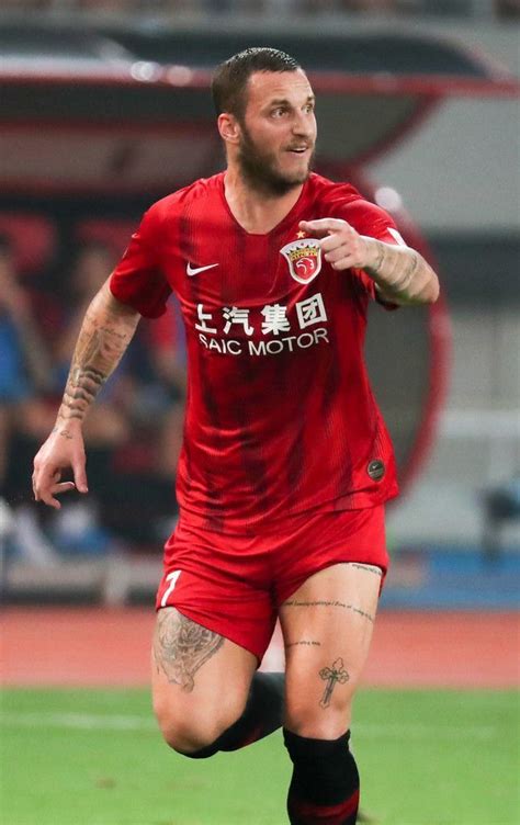 His current girlfriend or wife, his salary and his tattoos. Arnautovic in China zurück im Liga-Alltag - Vorarlberger Nachrichten | VN.at
