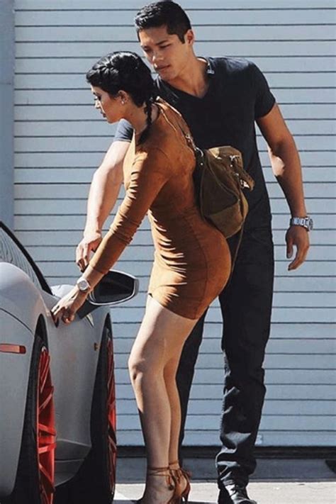 Kylie Jenner Bodyguard Kardashian Fans Are Going Wild Over Security