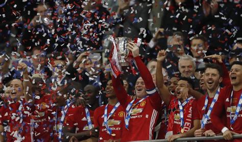 Roberto firmino's composed finish meant that liverpool have now won three trophies in 2019, reinforcing the winning mentality that klopp has. Liverpool Fc Vs Manchester United Trophies