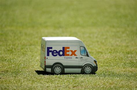 Fedex Fdx At Hidden Resistance Ahead Of Earnings