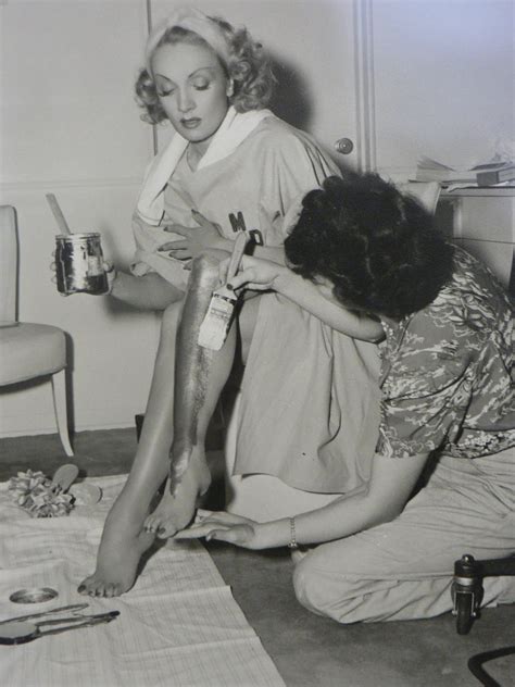 Marlene Dietrichs Feet