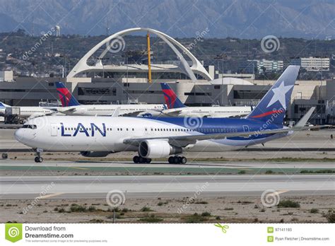 Lan Chile Airlines Boeing 767 Redaktionelles Stockfoto Bild Von März