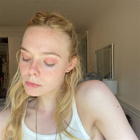 Elle Fanning Shares Selfie Of Eczema On Her Face