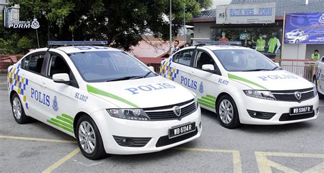 In fact, i don't know why more travellers in malaysia don't hire a car and take their time exploring this great country. PDRM to receive 1,200 new patrol cars, new livery too