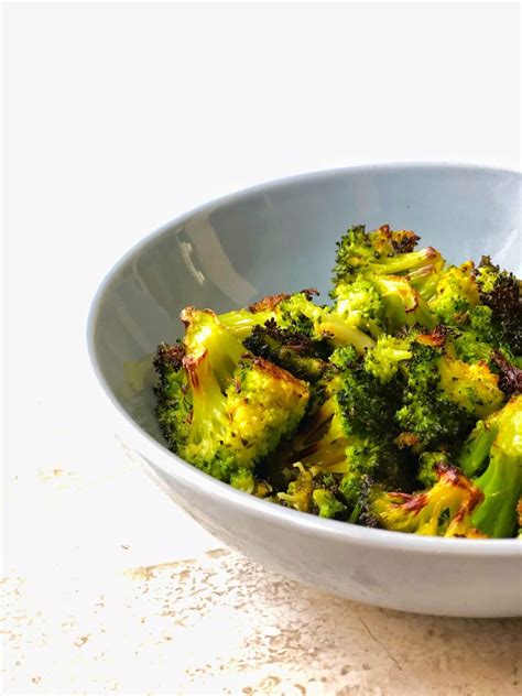 Healthy Sautéed Broccoli With Garlic And Lemon My Food Memoirs