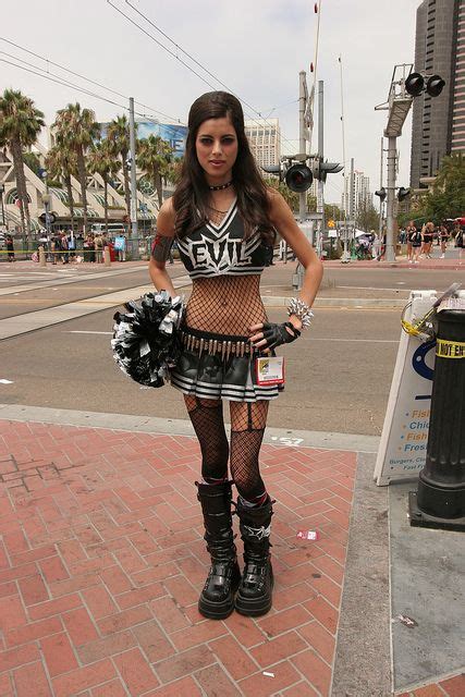 Evil Cheerleader Alternative Outfits Halloween Costume Outfits