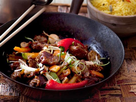 Thai Stir Fried Beef With Oyster Sauce Recipe Fried Beef Beef