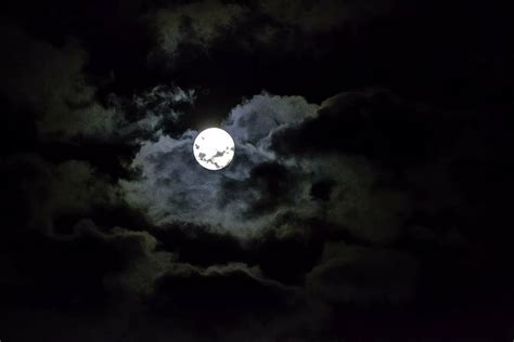 Hd Wallpaper Moon Photography Sky Night Clouds Atmosphere Mood
