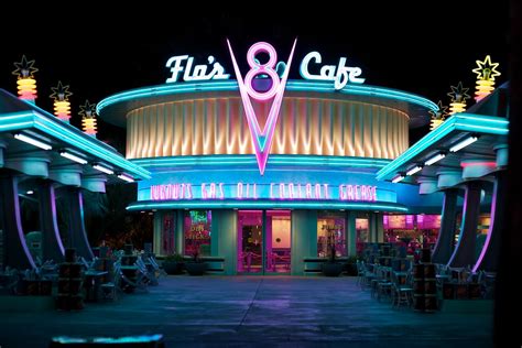Flo S V8 Cafe [explore] Flo S V8 Cafe In Cars Land At Disn Flickr