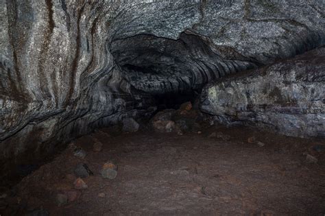 Underground Adventure Inside The Ape Cave Lava Tube Gate