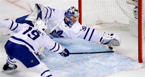 Maple Leafs Eliminated From Playoffs After 7 4 Loss To Bruins