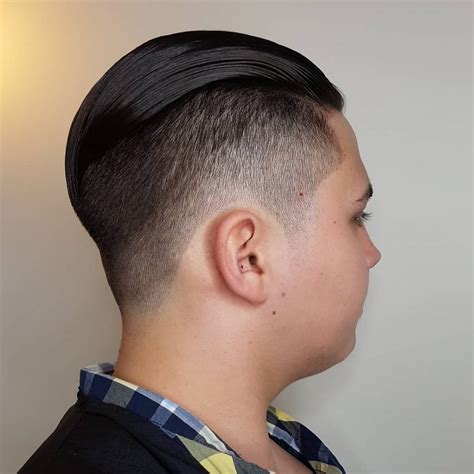 Inspirasi 15 Potongan Rambut Taper Fade Terbersih Untuk Pria Pada Tahun