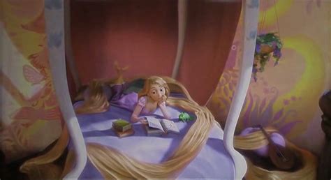 Disney Tangled Presents Rapunzel Disneys Rapunzel Photo 19417797 Fanpop