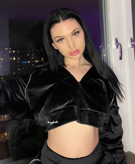 Izzy Here Your Favourite Raven Haired Swedish Girl 🥵looking For A Good