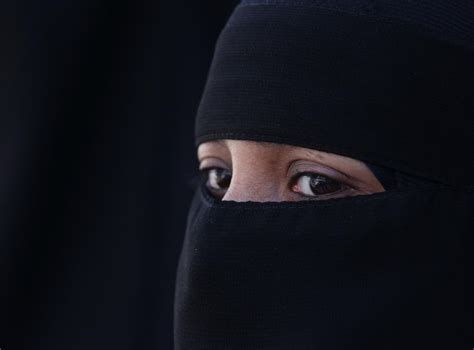 Egypt Drafts Bill To Ban Burqa And Islamic Veils In Public Places The Independent The